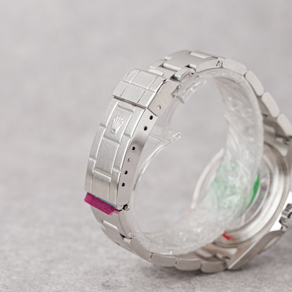 ROLEX SUBMARINER REF: 16610 (NOS)