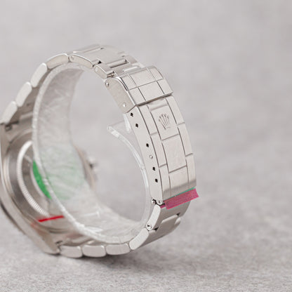 ROLEX SUBMARINER REF: 16610 (NOS)