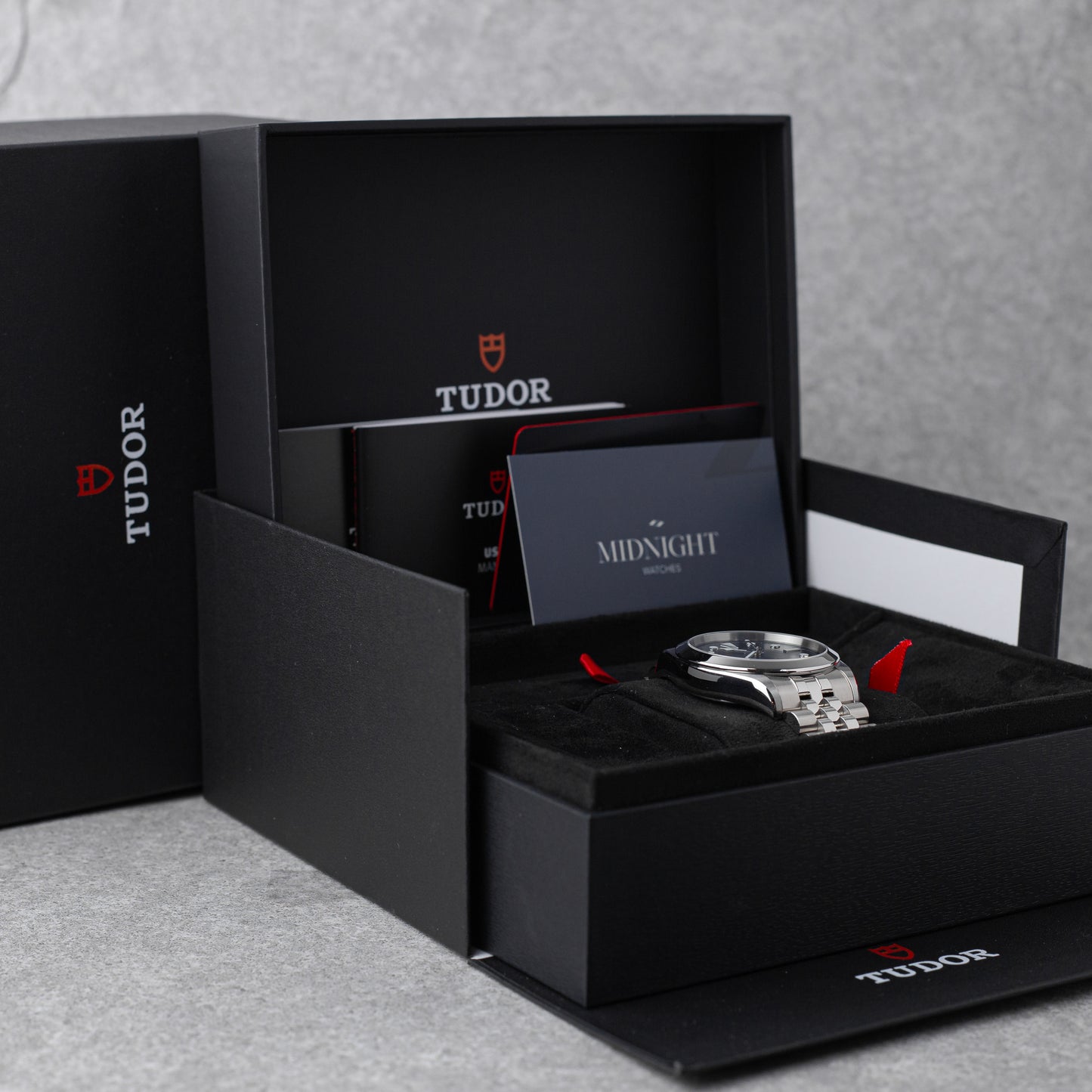 TUDOR BLACK BAY 39 BLUE - REF: 79660