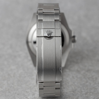 ROLEX SUBMARINER NO DATE REF: 124060 (2023)