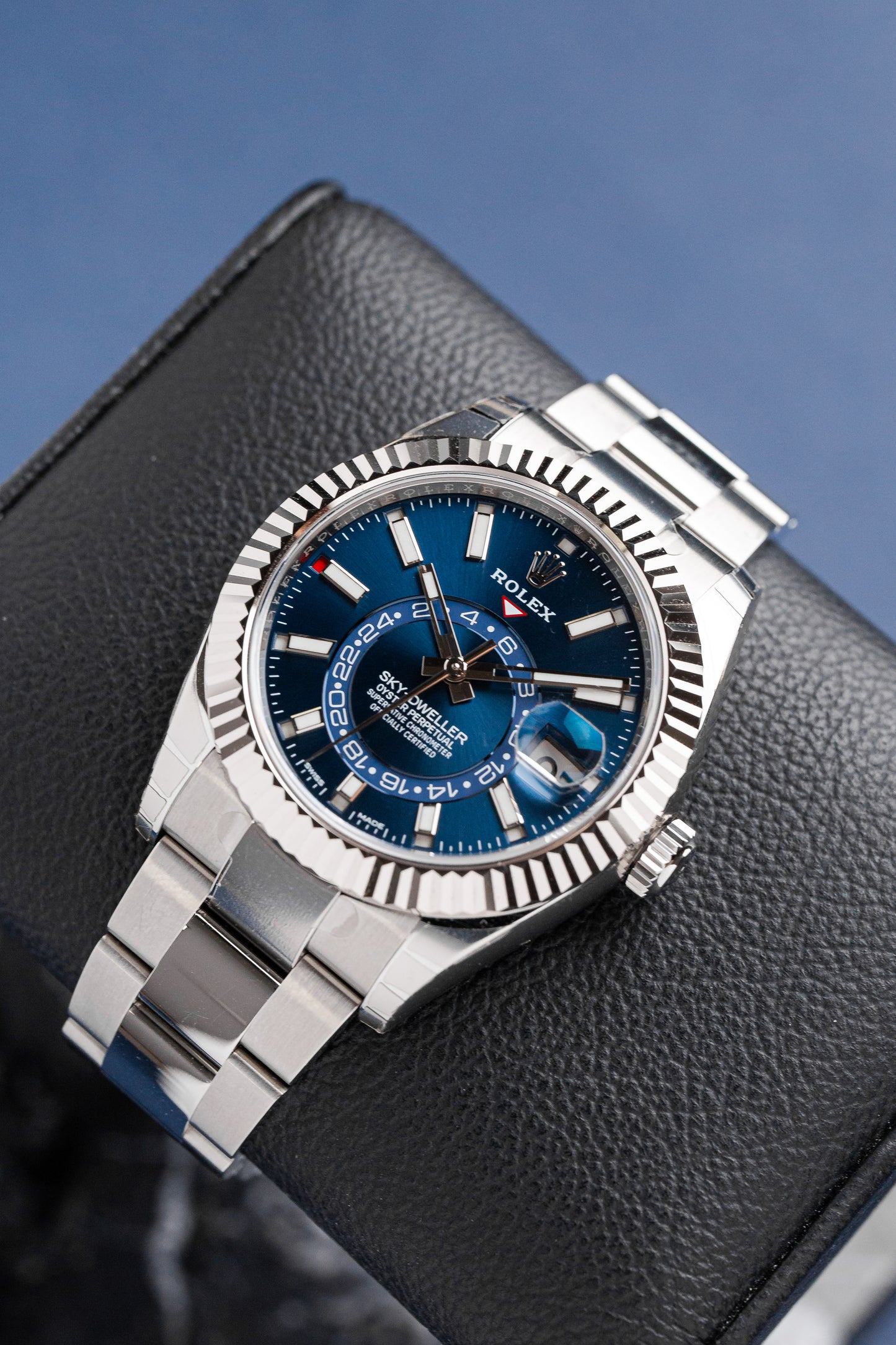 ROLEX SKY-DWELLER BLUE DIAL REF: 326934 (NOS)