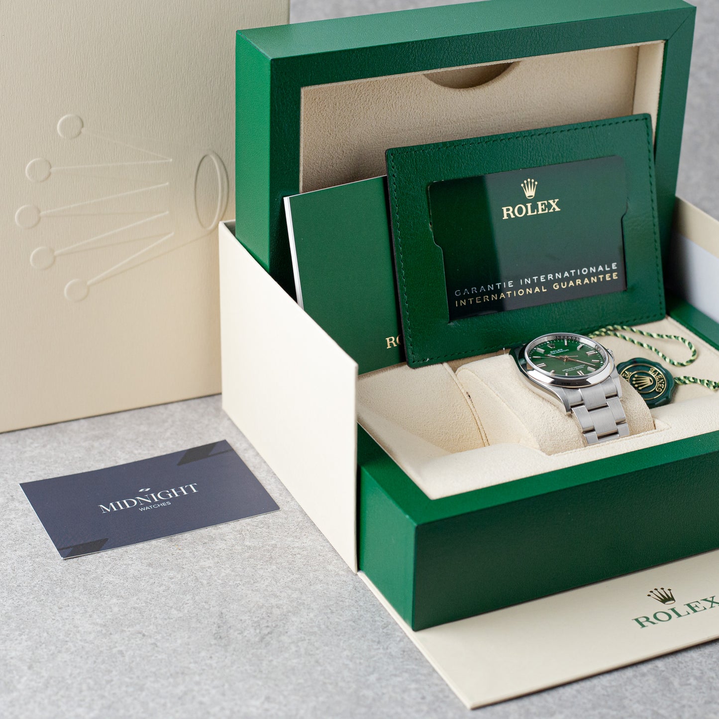 ROLEX OYSTER PERPETUAL 36 GREEN REF: 126000