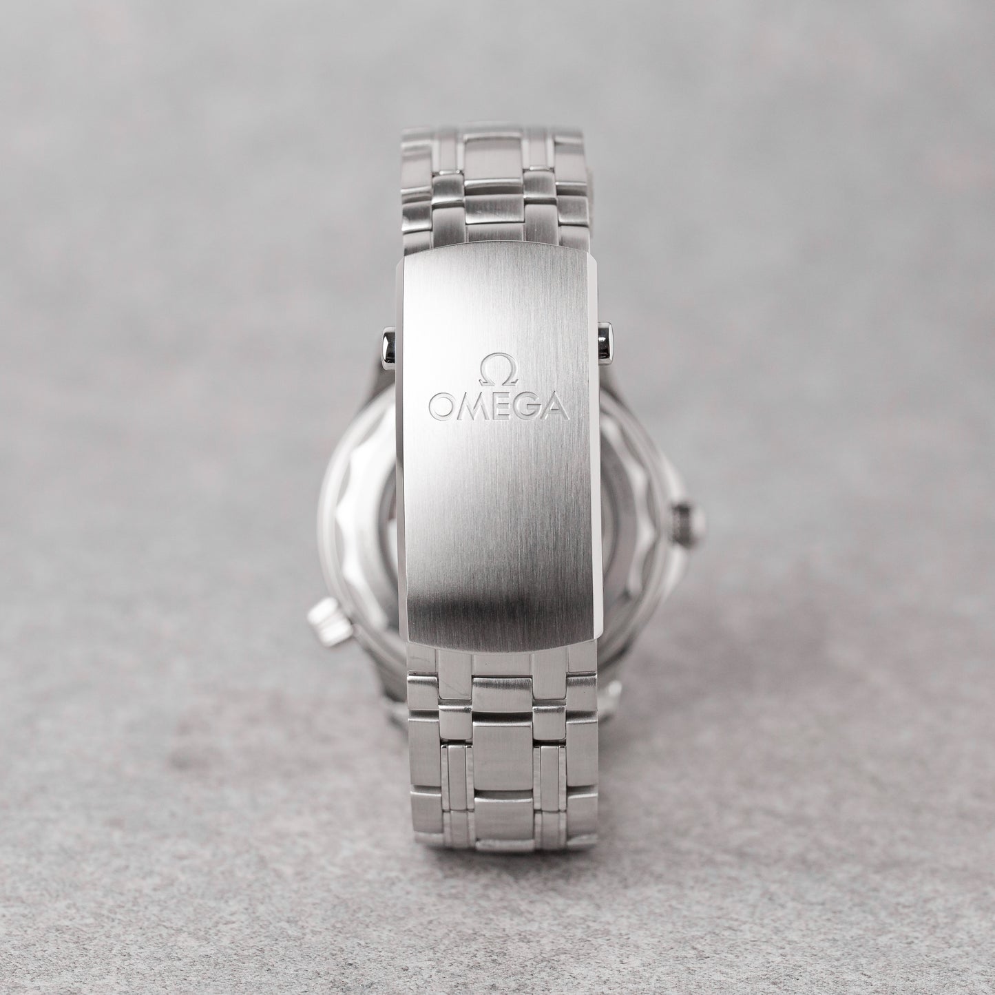 OMEGA SEAMASTER DIVER 300M BLACK DIAL REF: 210.32.42.20.01.001 (2022)