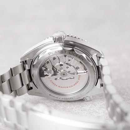 OMEGA SEAMASTER PLANET OCEAN REF: 215.30.44.21.03.001 (2025)