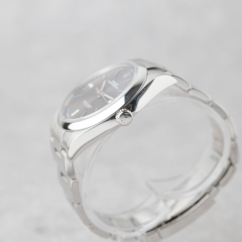 ROLEX OYSTER PERPETUAL 39 RHODIUM REF: 114300 (2018)