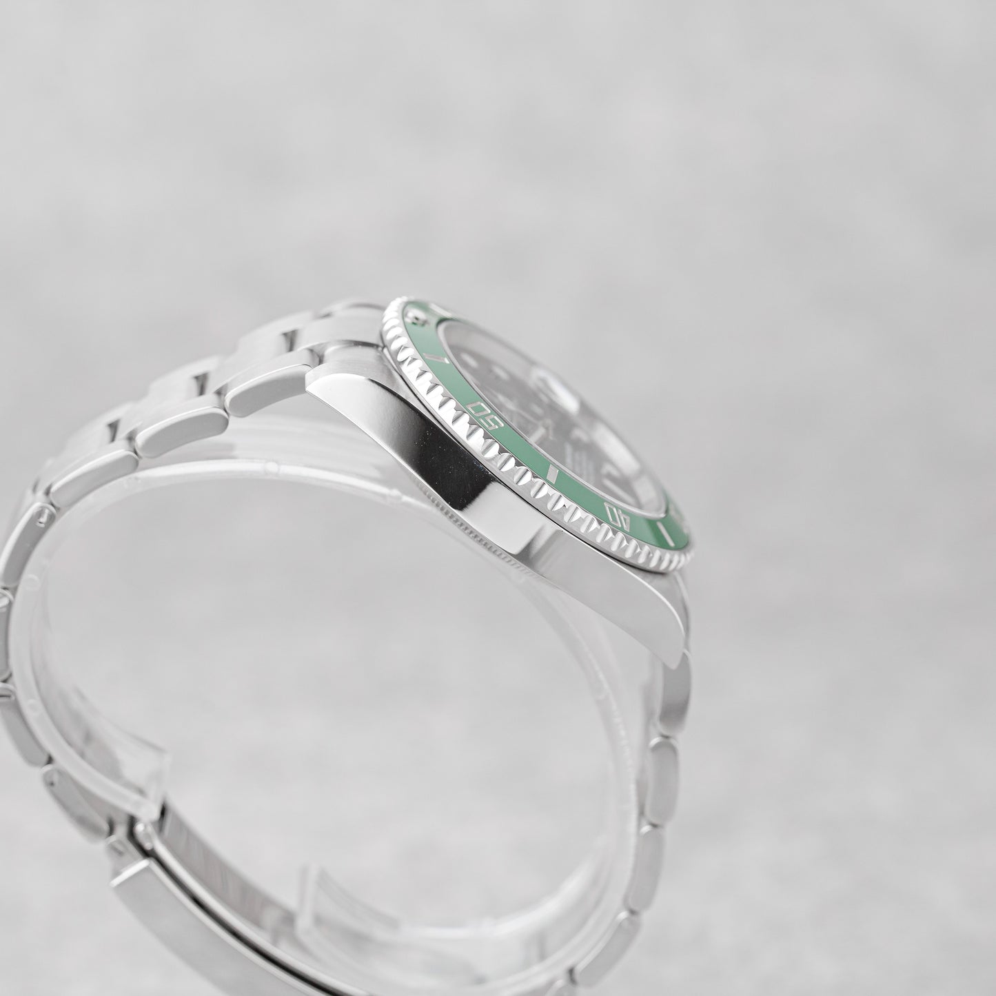 ROLEX SUBMARINER DATE 'HULK' MK3 REF: 116610LV (2019)