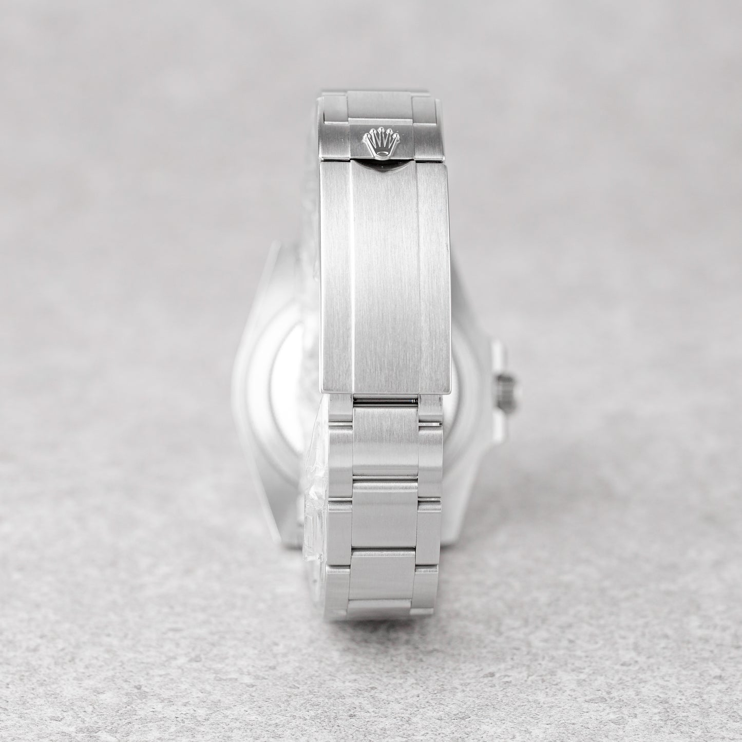 ROLEX SUBMARINER DATE 'HULK' MK3 REF: 116610LV (2019)