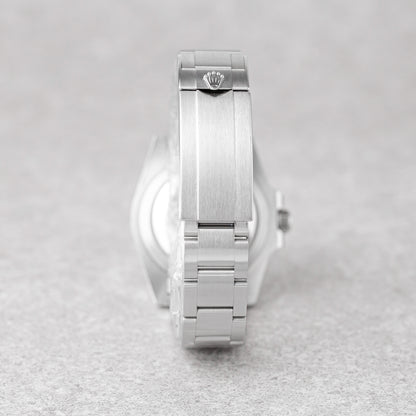 ROLEX SUBMARINER DATE 'HULK' MK3 REF: 116610LV (2019)