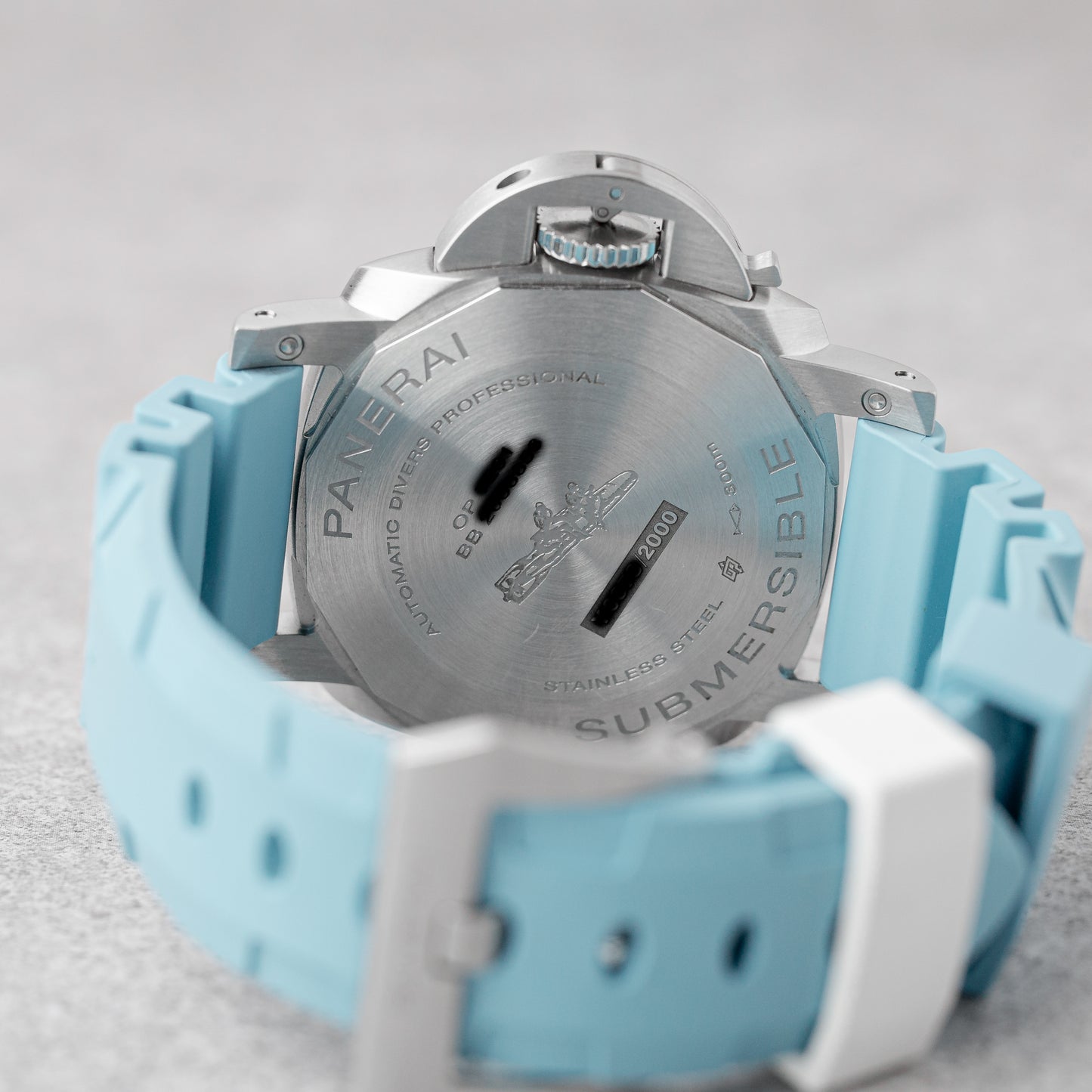PANERAI SUBMERSIBLE BIANCO 42MM REF: PAM02223
