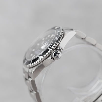 ROLEX SUBMARINER REF: 16610
