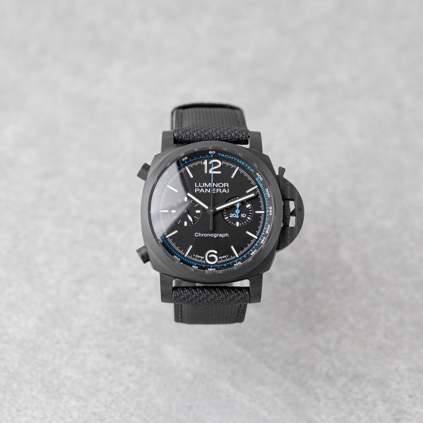 PANERAI LUMINOR CHRONO CARBOTECH 44MM REF: PAM01219 (2024)