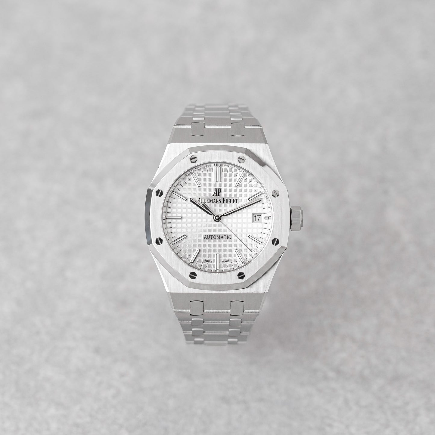 AUDEMARS PIGUET ROYAL OAK 37MM WHITE REF: 15450ST (2020)