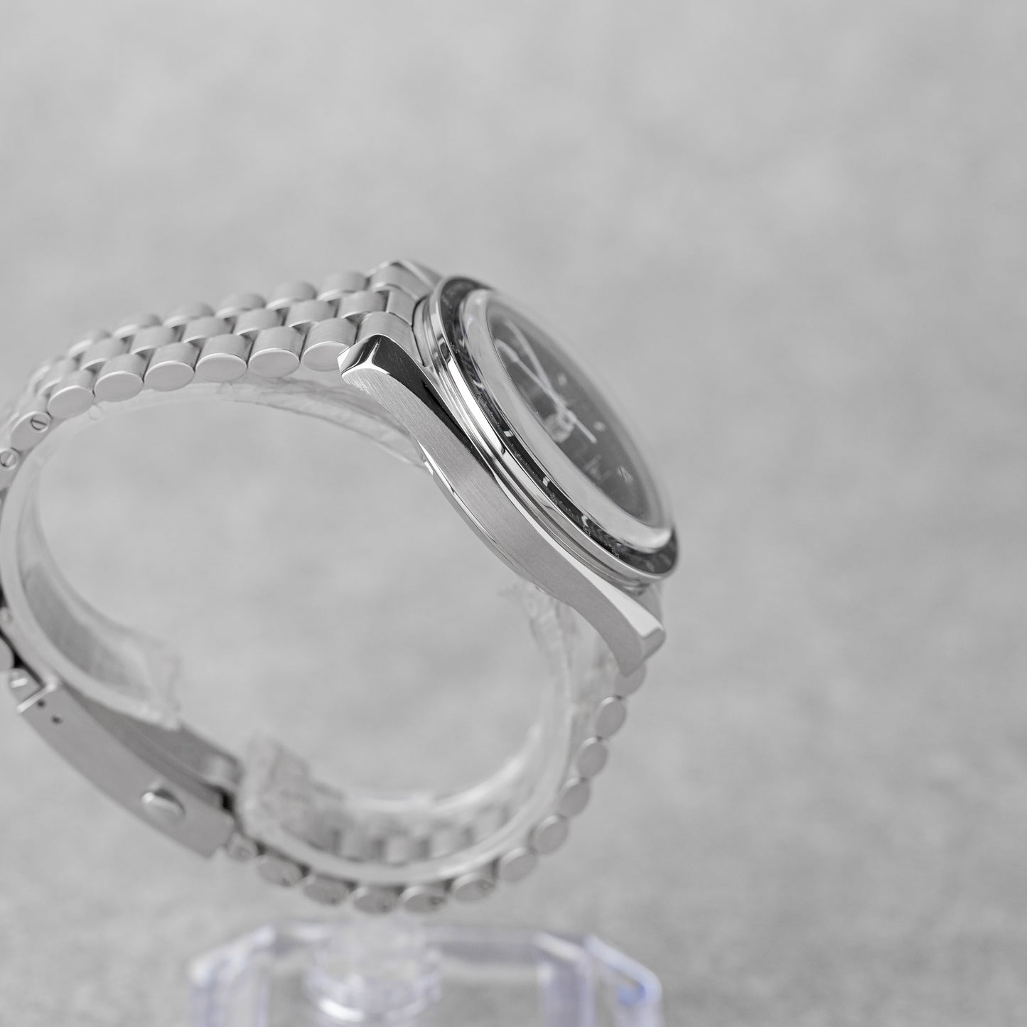 OMEGA SPEEDMASTER MOONWATCH REF: 310.30.42.50.01.001 (2021)