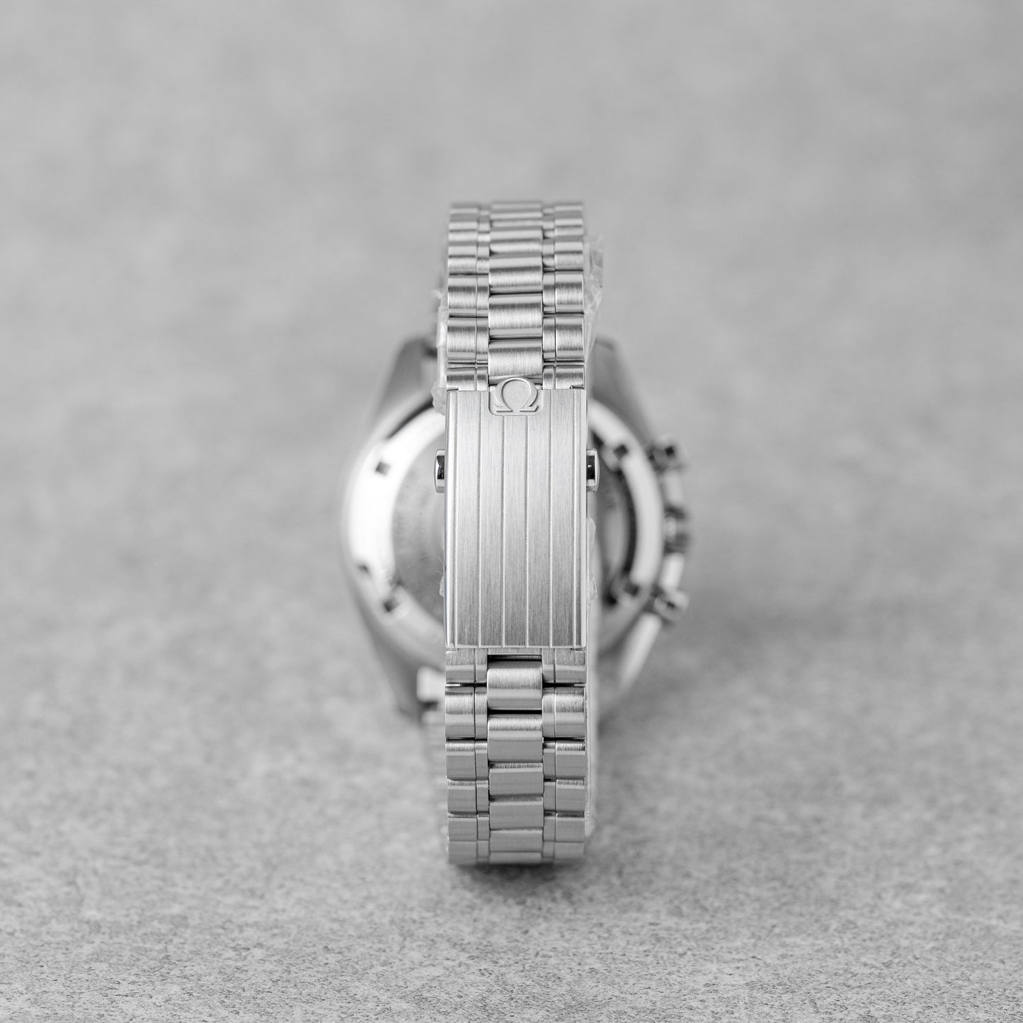 OMEGA SPEEDMASTER MOONWATCH REF: 310.30.42.50.01.001 (2021)