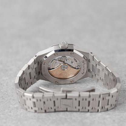 AUDEMARS PIGUET ROYAL OAK 37MM WHITE REF: 15450ST (2020)