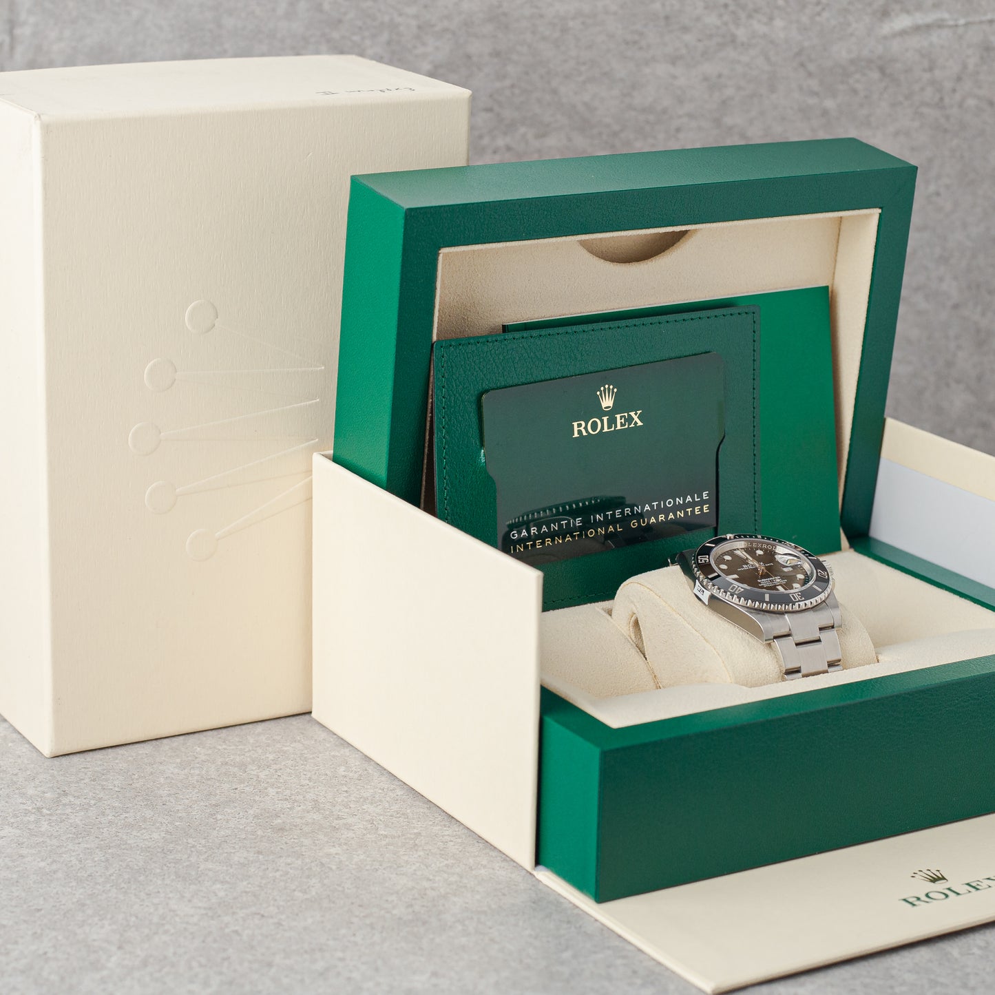 ROLEX SUBMARINER DATE REF: 126610LN (2022)