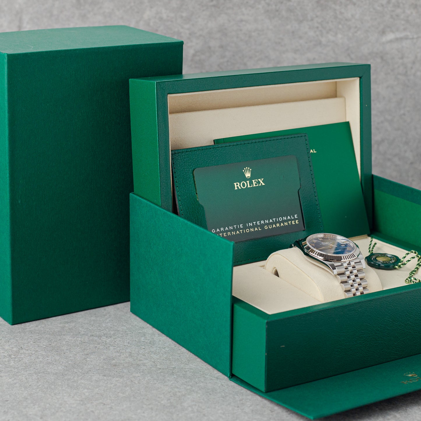 ROLEX DATEJUST 41 AZZURO BLUE DIAL REF: 126334 (2025)