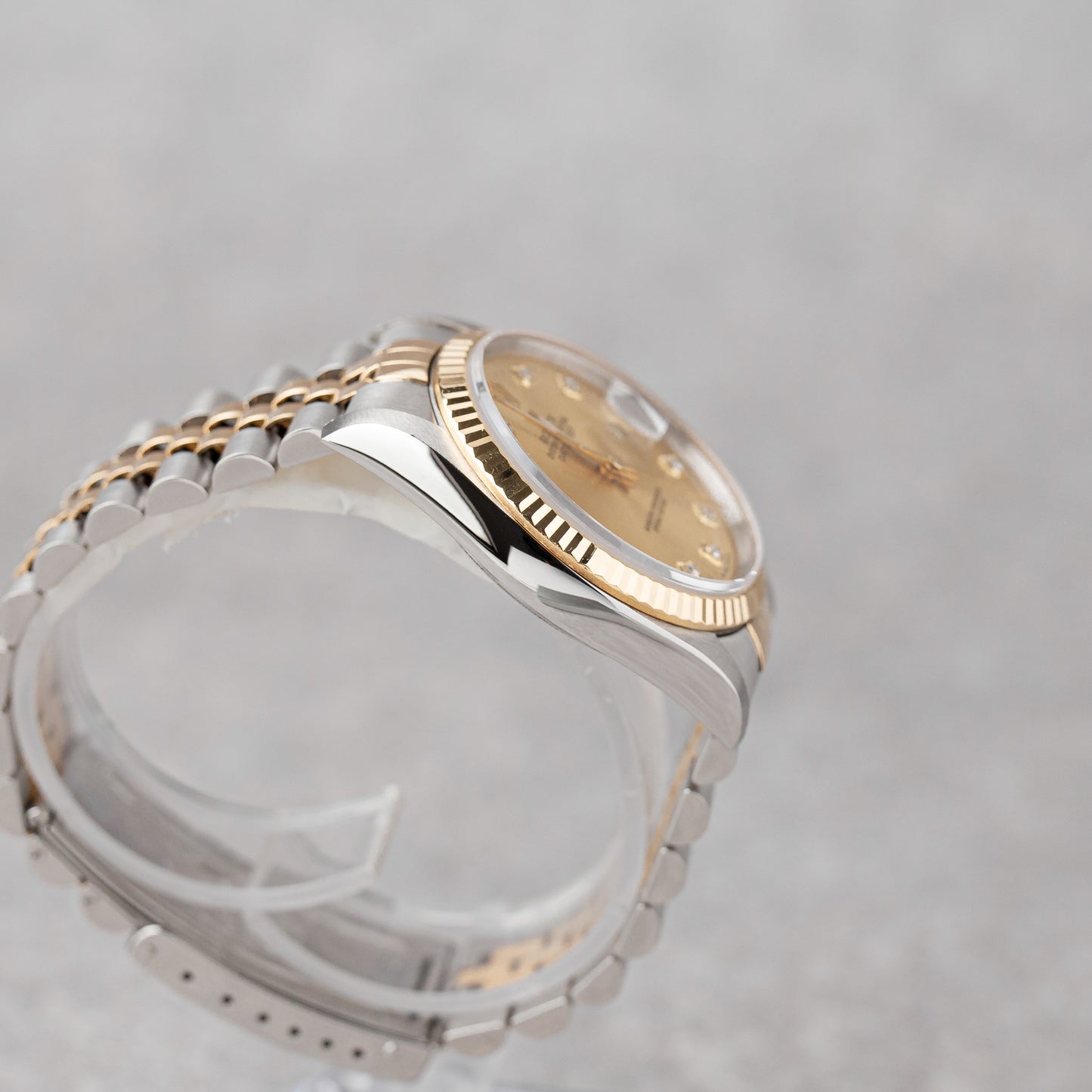 ROLEX DATEJUST 36 DIAL DE DIAMANTE CHAMPANHE REF: 16233 (1996)