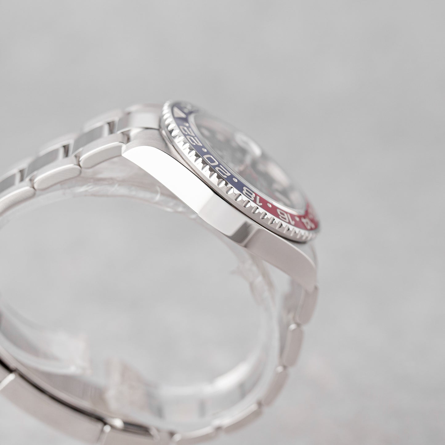 ROLEX GMT-MASTER II "PEPSI" REF: 126710BLRO (2021)
