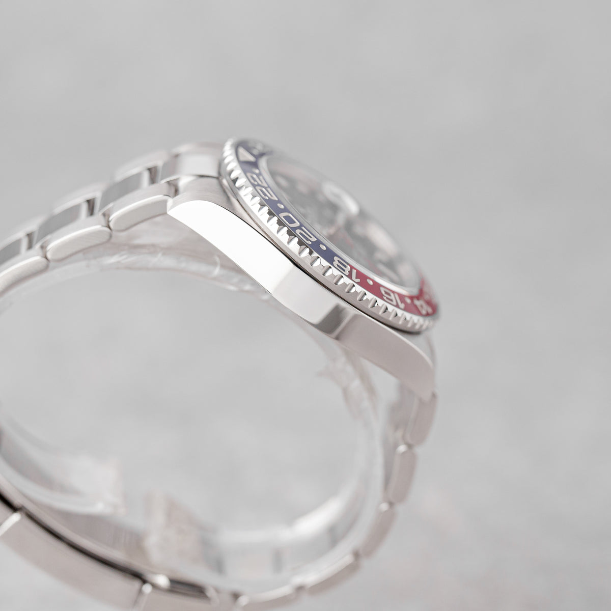 ROLEX GMT-MASTER II "PEPSI" REF: 126710BLRO (2021)