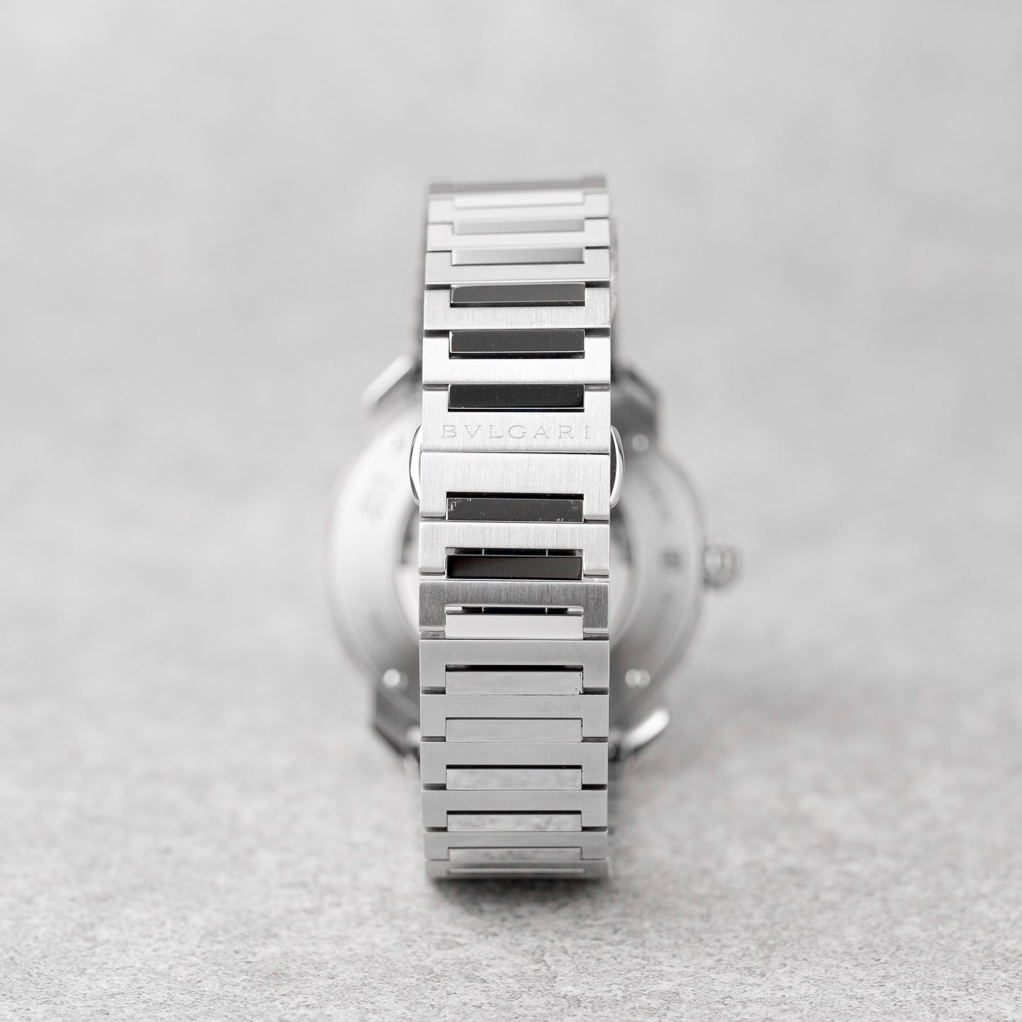 BULGARI OCTO ROMA WORLDTIME REF: 103481 (2021)