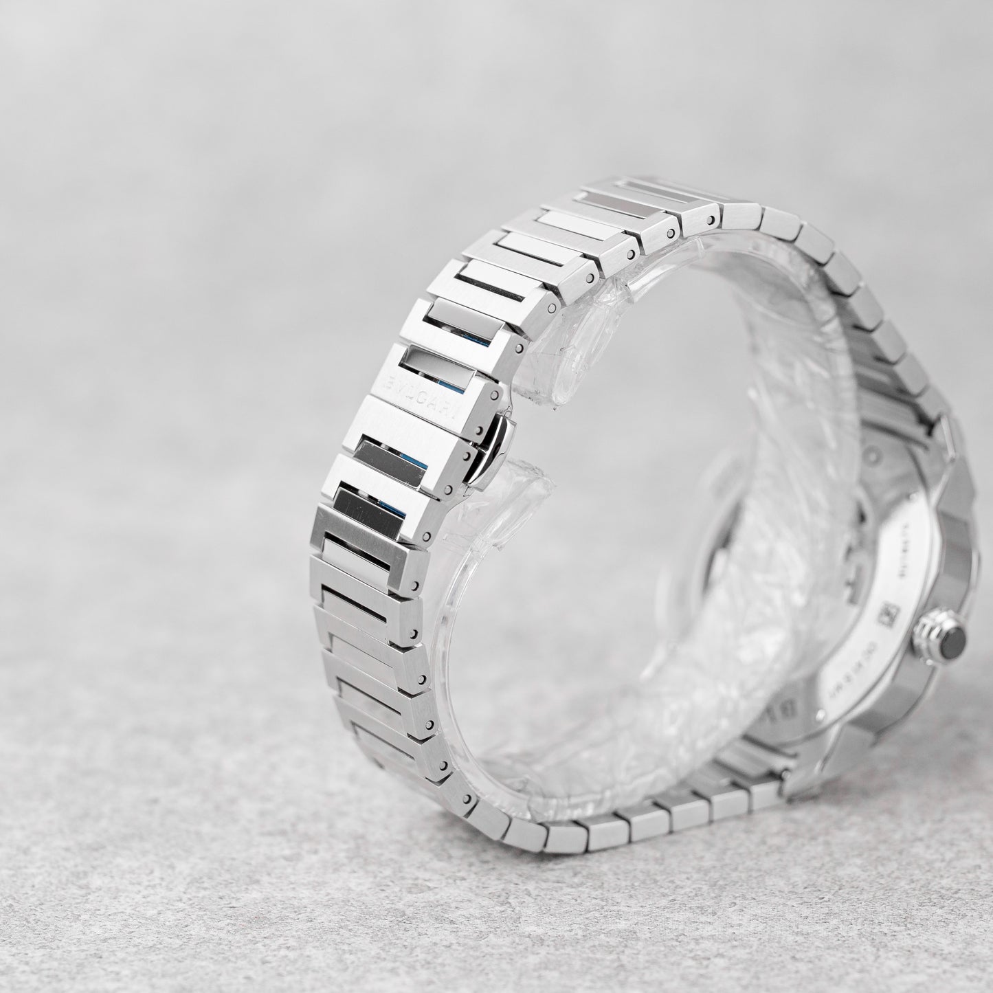 BULGARI OCTO ROMA WORLDTIME REF: 103481 (2021)