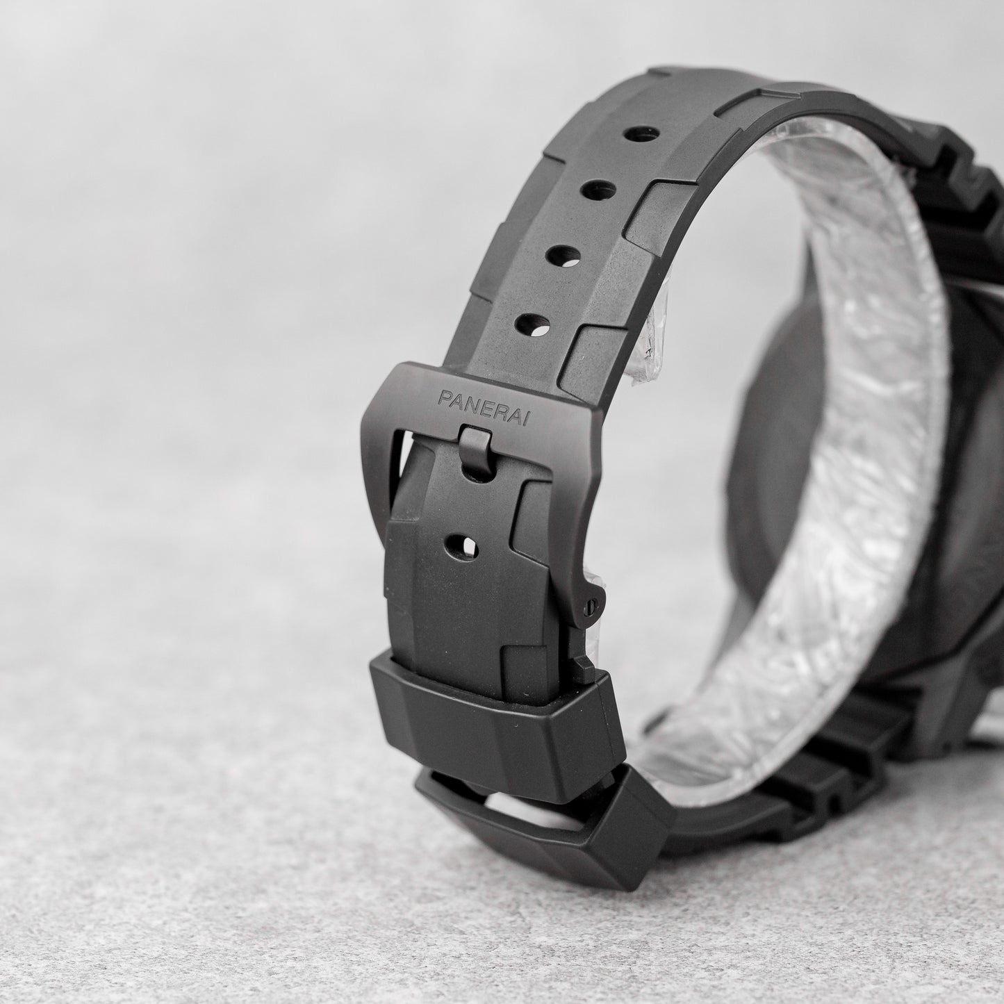 PANERAI LUMINOR CHRONO CARBOTECH 44MM REF: PAM01219 (2024)