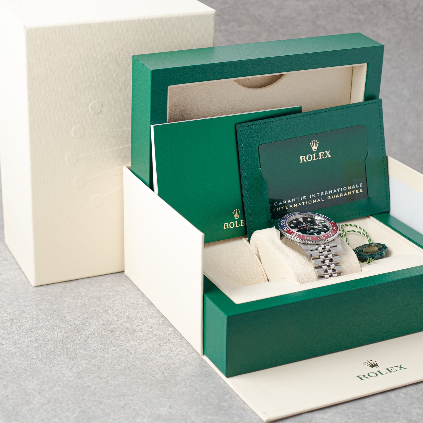 ROLEX GMT-MASTER II "PEPSI" REF: 126710BLRO (2022)