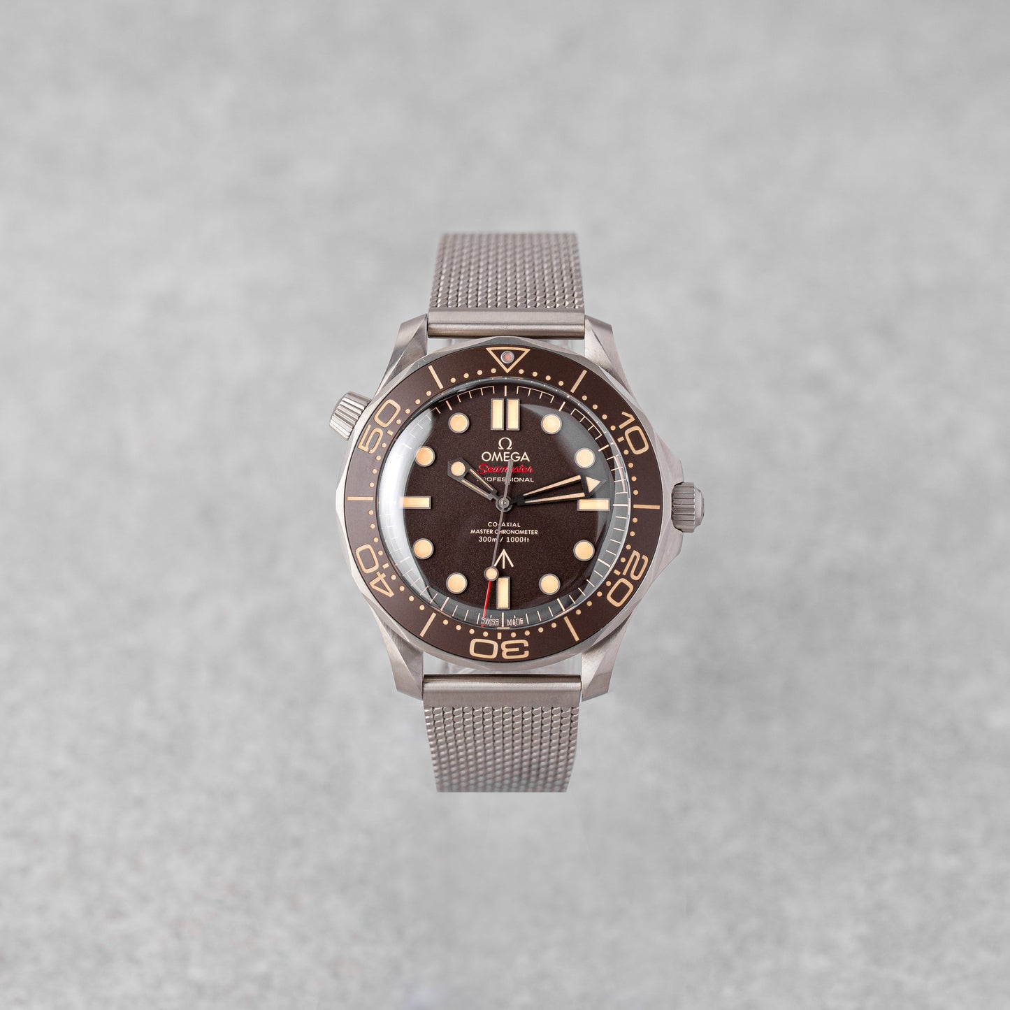 OMEGA SEAMASTER DIVER 300M 007 JAMES BOND REF: 210.90.42.20.01.001