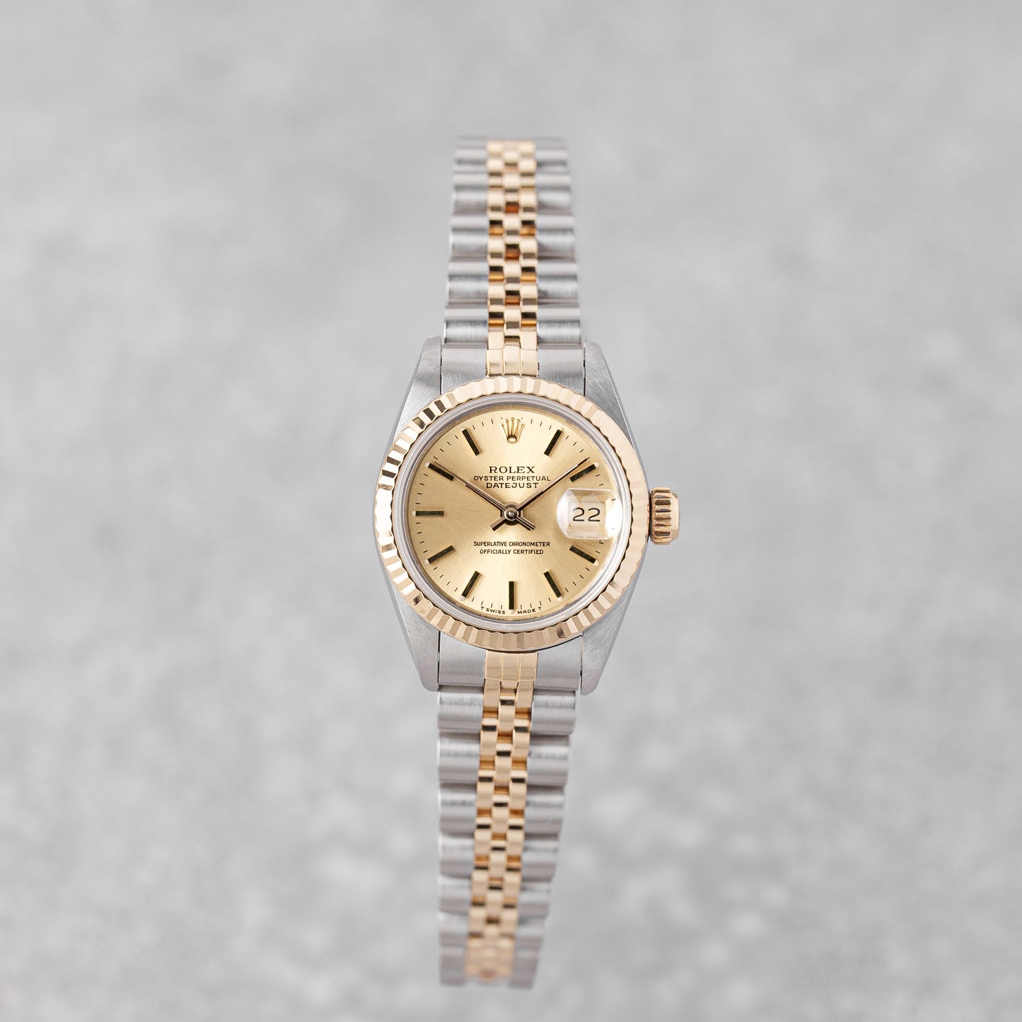 ROLEX LADY-DATEJUST 26 CHAMPAGNE DIAL REF: 69173 (1991)