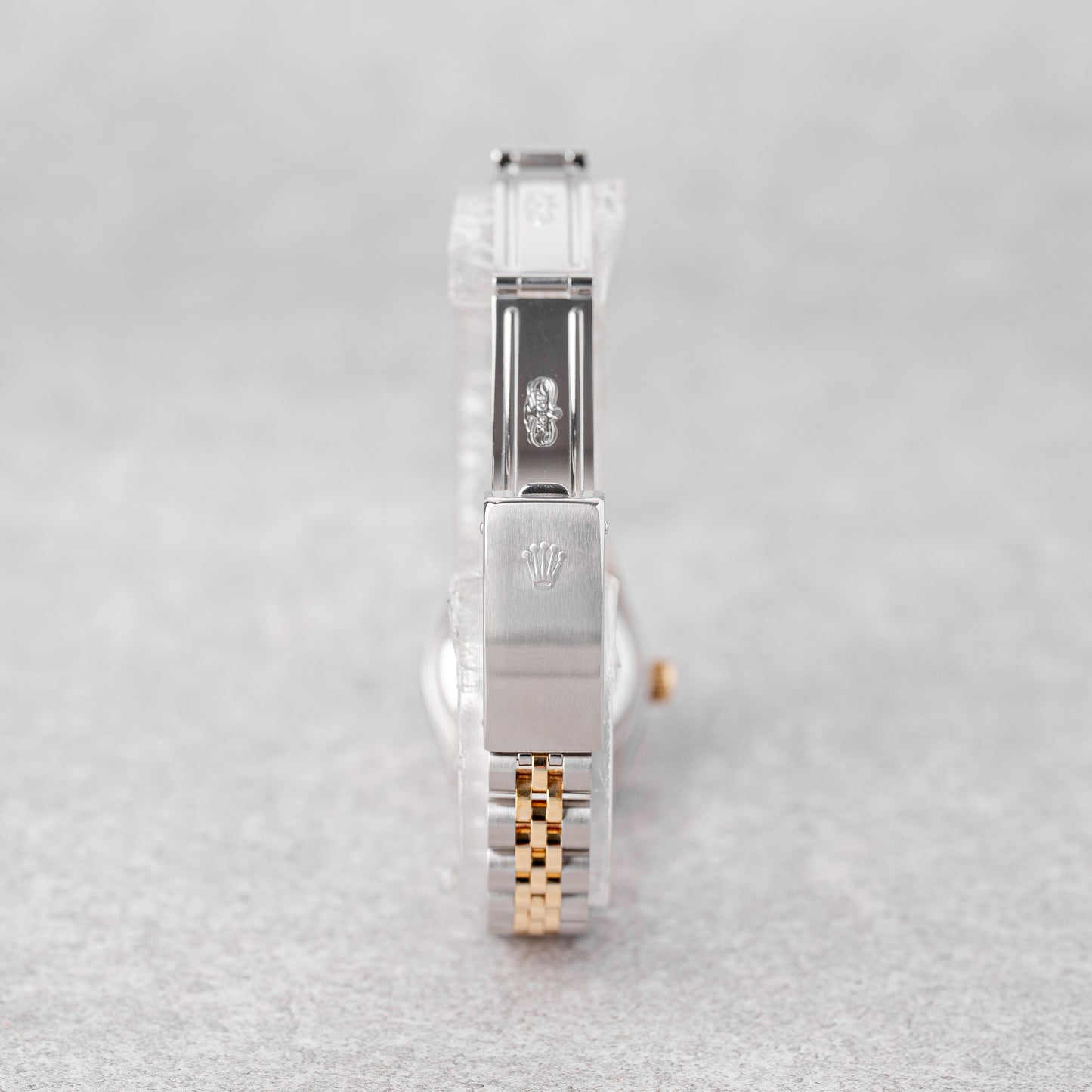 ROLEX LADY-DATEJUST 26 CHAMPAGNE DIAL REF: 69173 (1991)