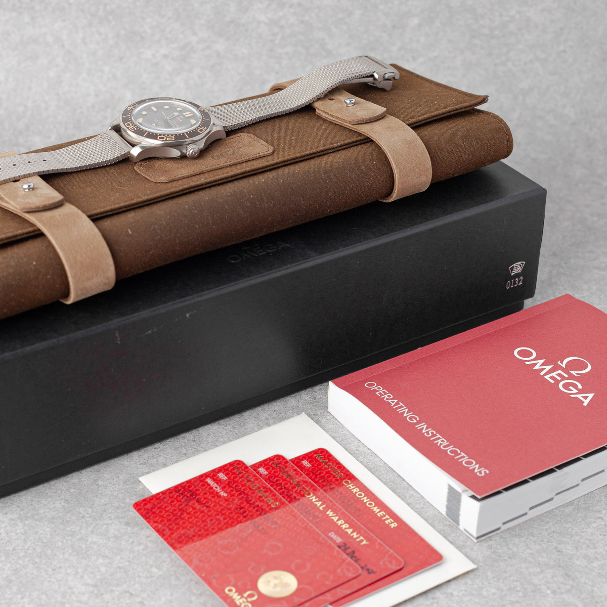 OMEGA SEAMASTER DIVER 300M 007 JAMES BOND REF: 210.90.42.20.01.001 (2021)