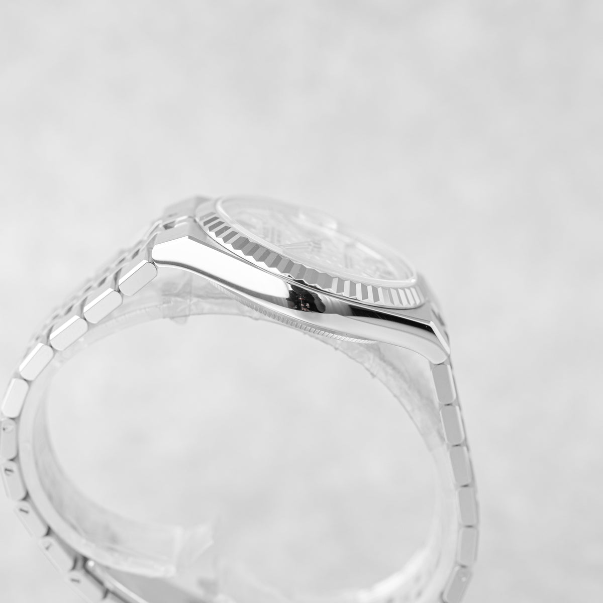 ROLEX LAND-DWELLER REF: 127234