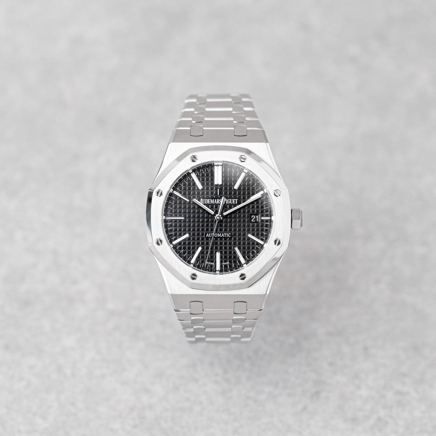 AUDEMARS PIGUET ROYAL OAK 41MM BLACK REF: 15400ST (2018)