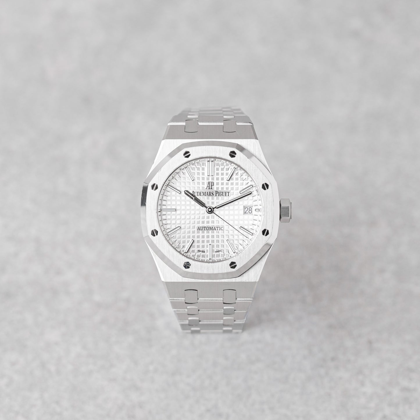 AUDEMARS PIGUET ROYAL OAK 41MM WHITE REF: 15450ST (2020)