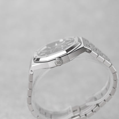 AUDEMARS PIGUET ROYAL OAK 41MM BLACK REF: 15400ST (2018)