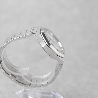 AUDEMARS PIGUET ROYAL OAK 41MM WHITE REF: 15450ST (2020)