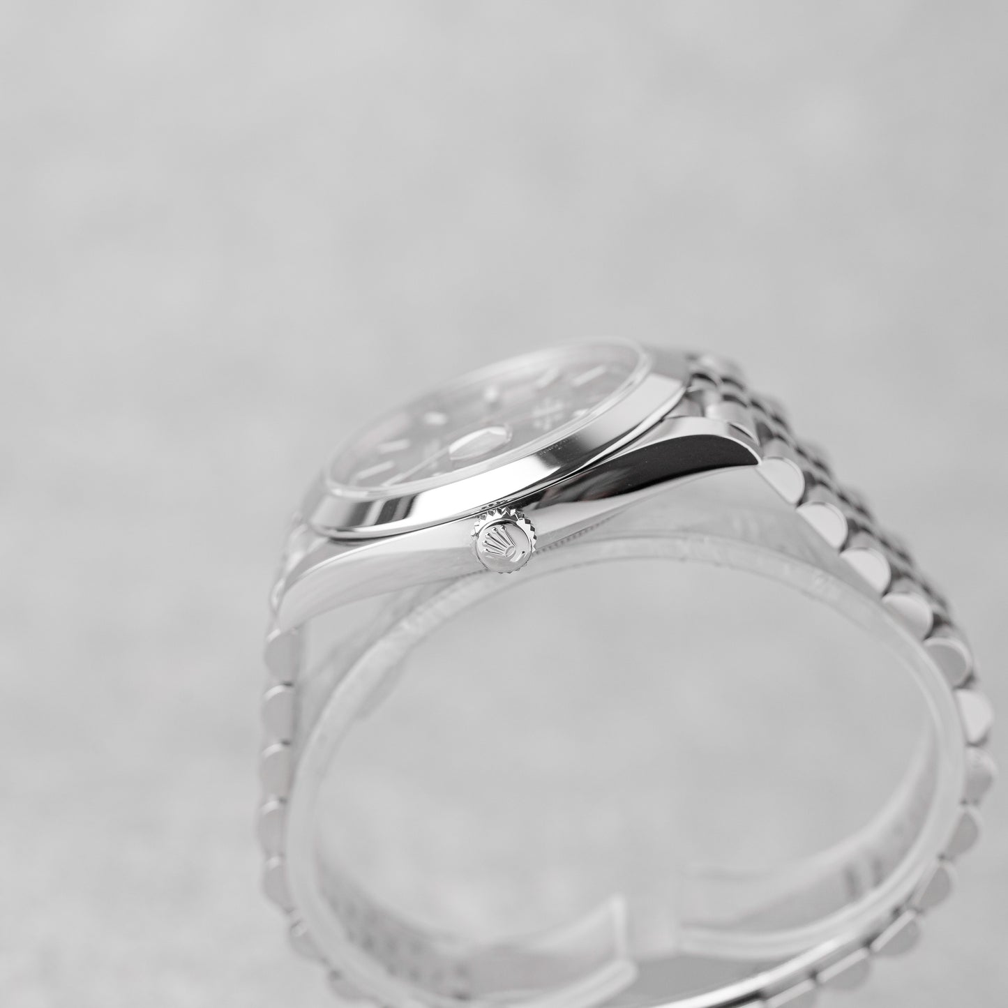 ROLEX DATEJUST 41 RHODIUM DIAL REF: 126300 (2024)