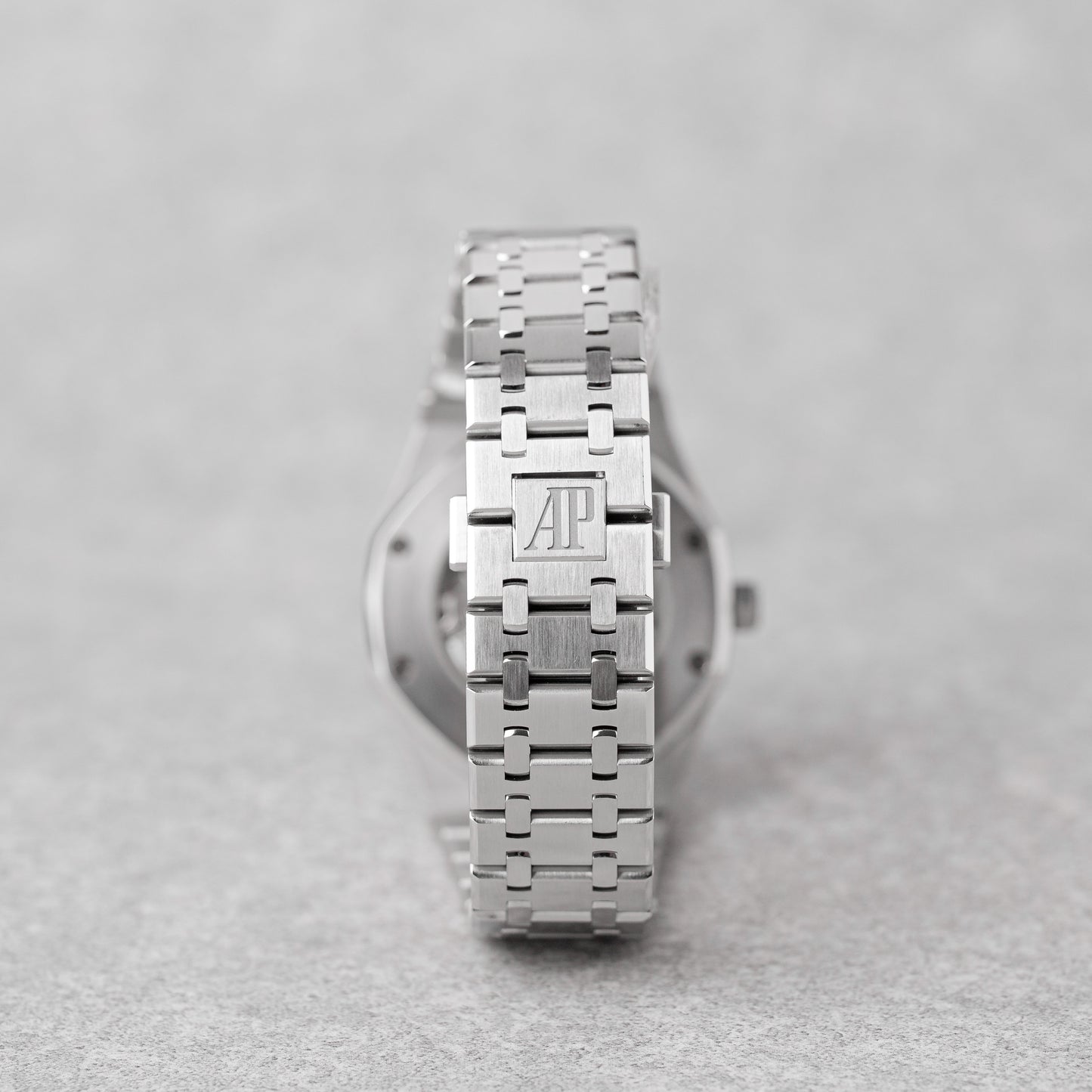 AUDEMARS PIGUET ROYAL OAK 41MM BLACK REF: 15400ST (2018)