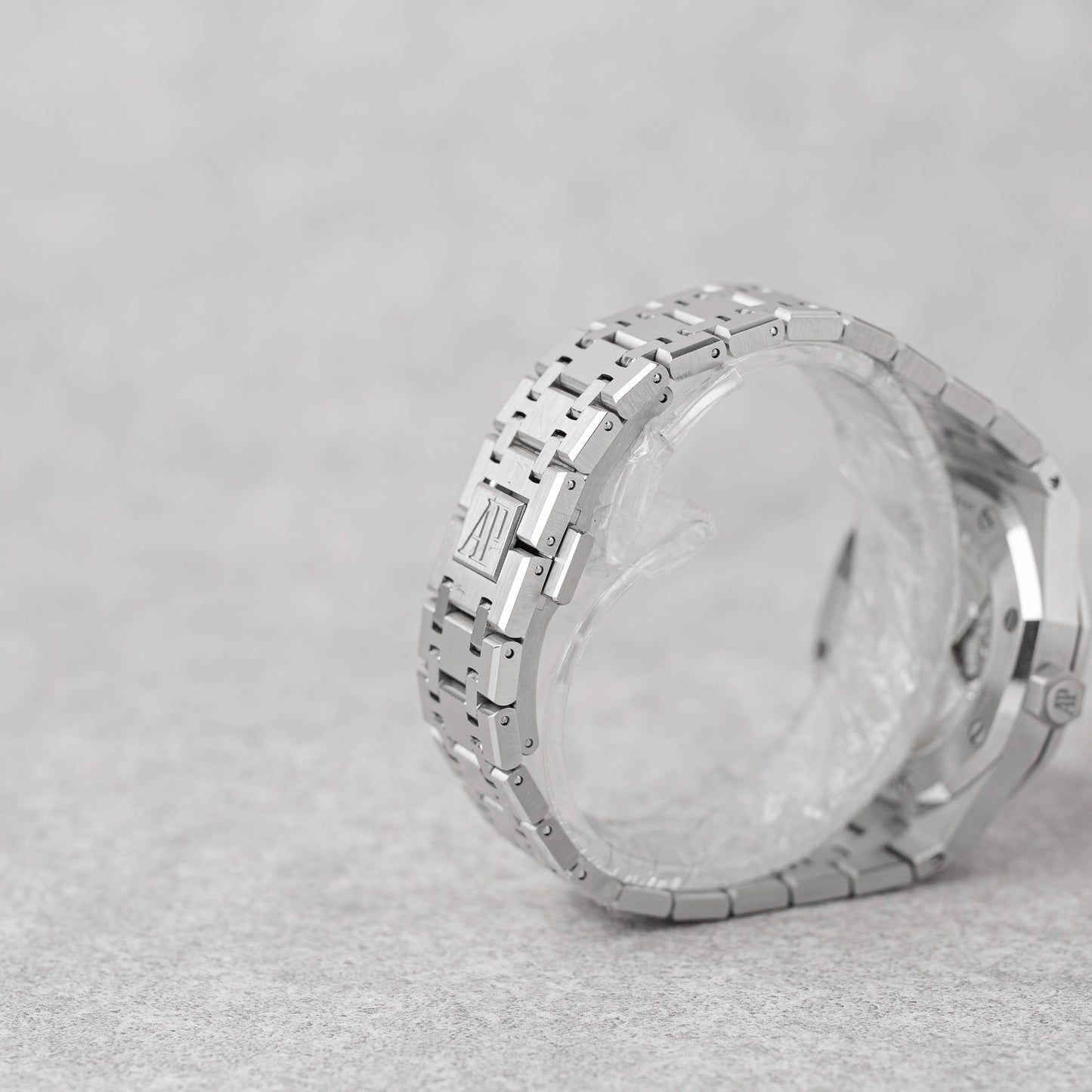 AUDEMARS PIGUET ROYAL OAK 41MM WHITE REF: 15450ST (2020)