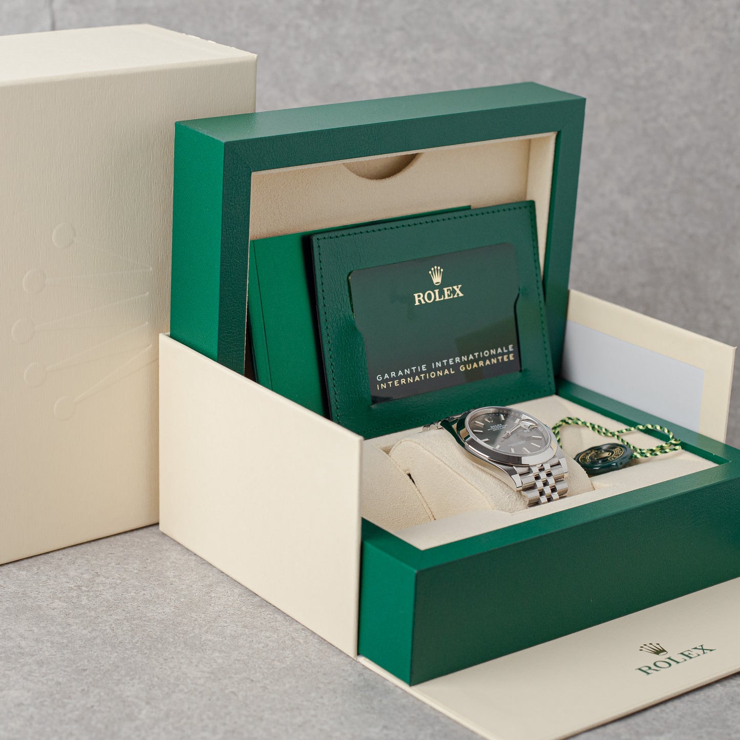 ROLEX DATEJUST 41 RHODIUM DIAL REF: 126300 (2024)