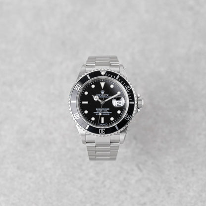 ROLEX SUBMARINER DATA REF: 16610 (2002)