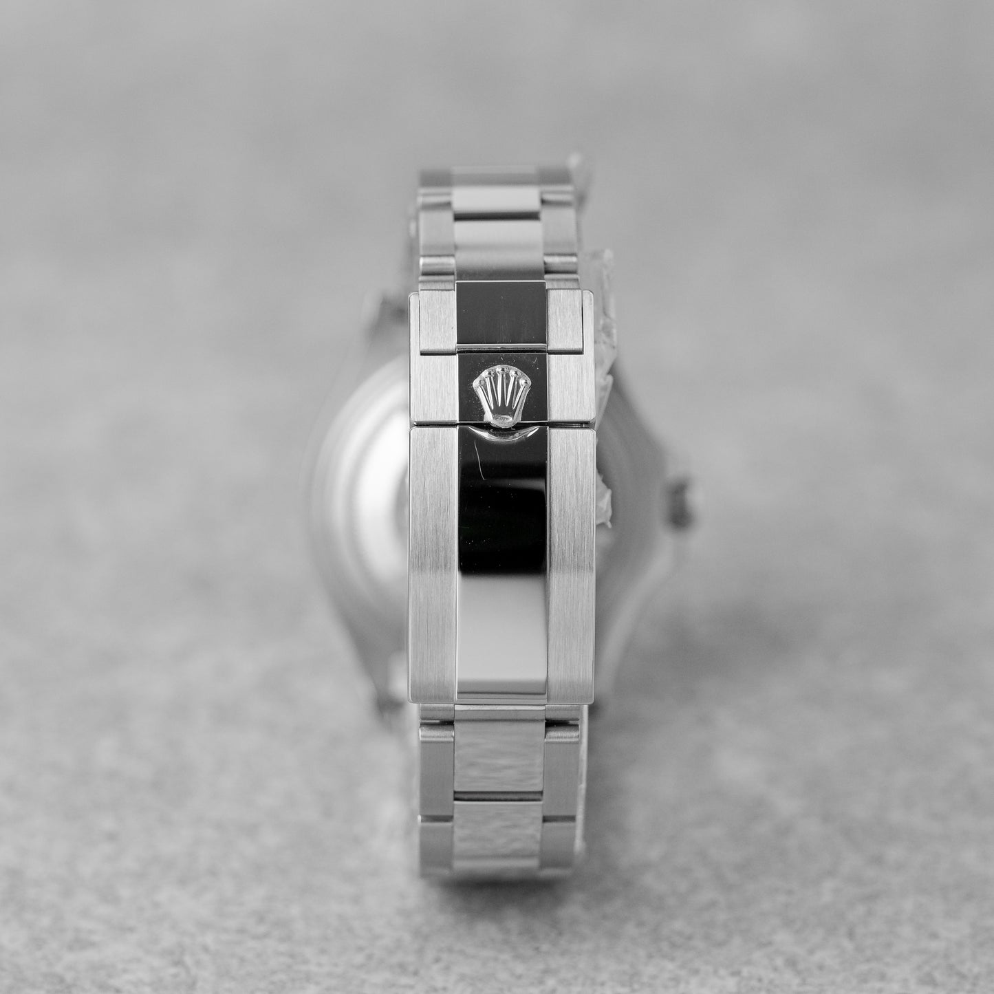 ROLEX YACHT-MASTER 37 "RHODIUM DIAL" REF: 268622