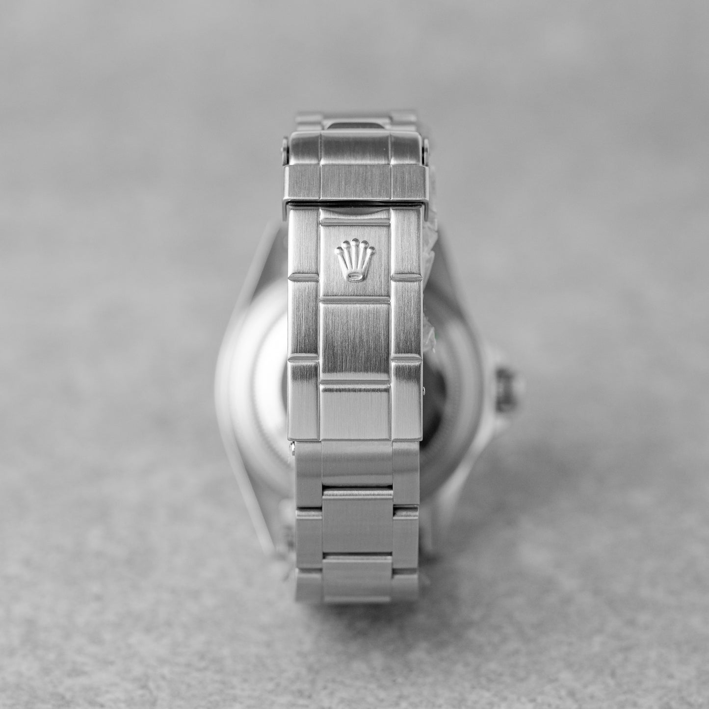 ROLEX SUBMARINER DATA REF: 16610 (2002)