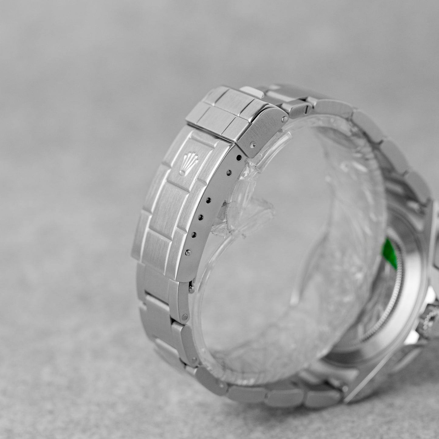 ROLEX SUBMARINER DATA REF: 16610 (2002)