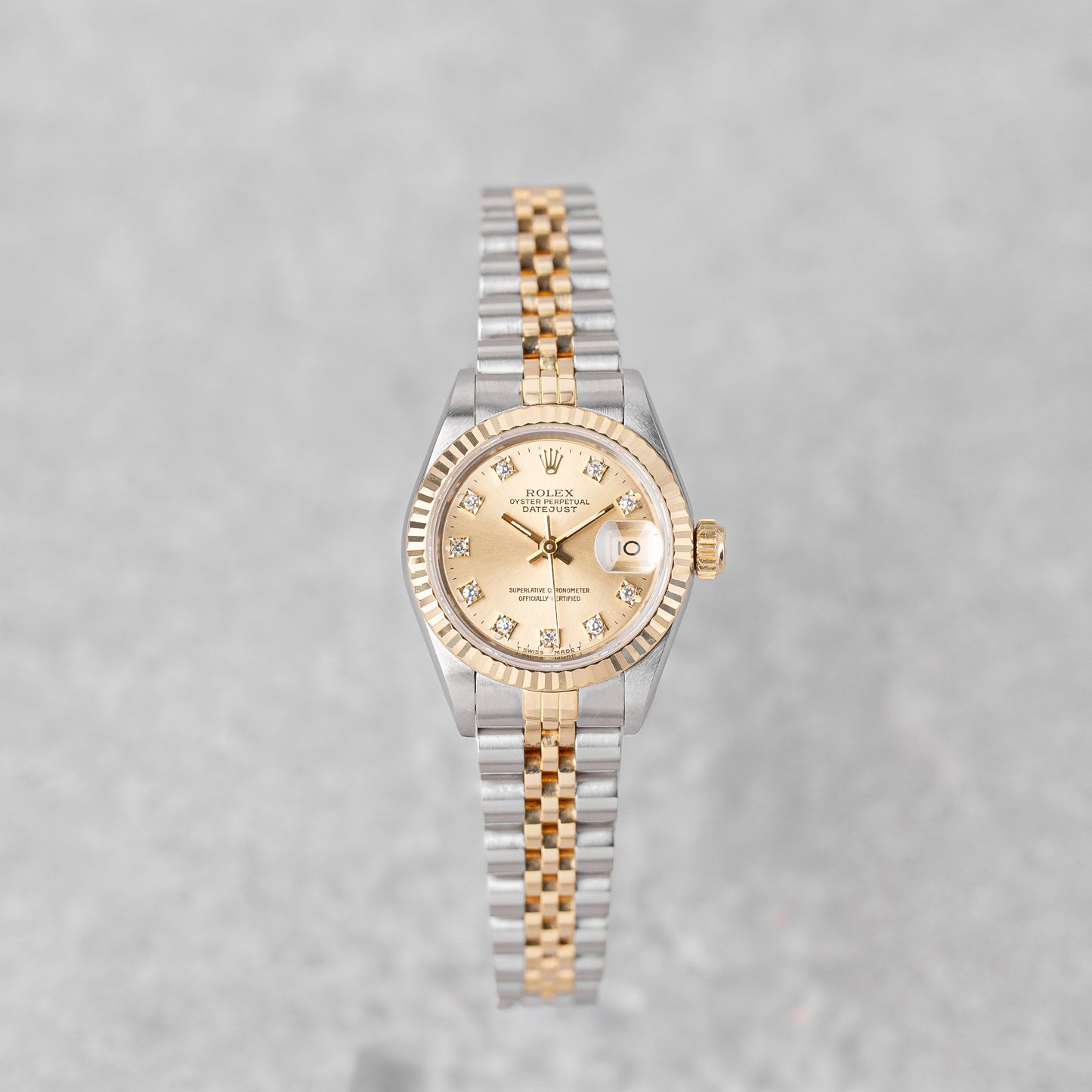 ROLEX LADY-DATEJUST 26 CHAMPAGNE DIAMOND DIAL REF: 69173 (1988)