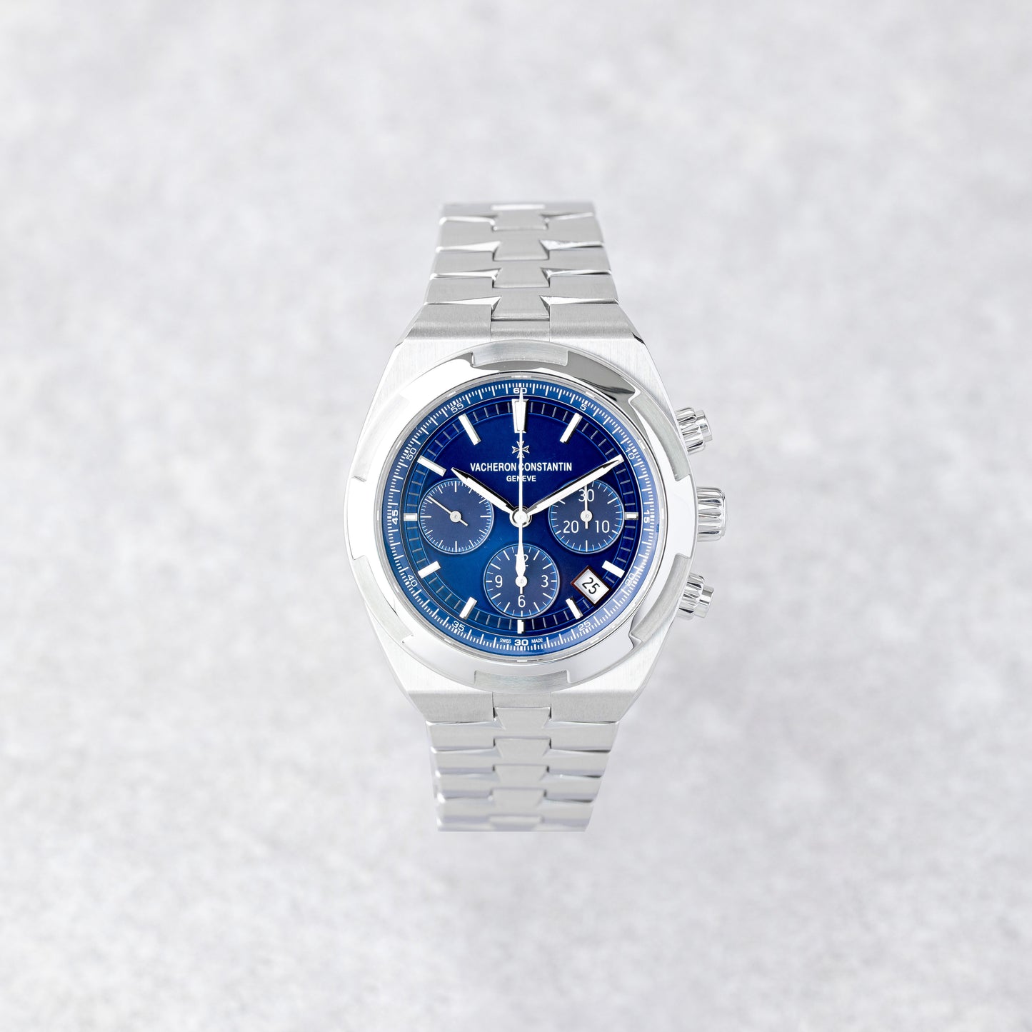 VACHERON CONSTANTIN OVERSEAS CRONÓGRAFO AZUL REF: 5500V/110A-B148