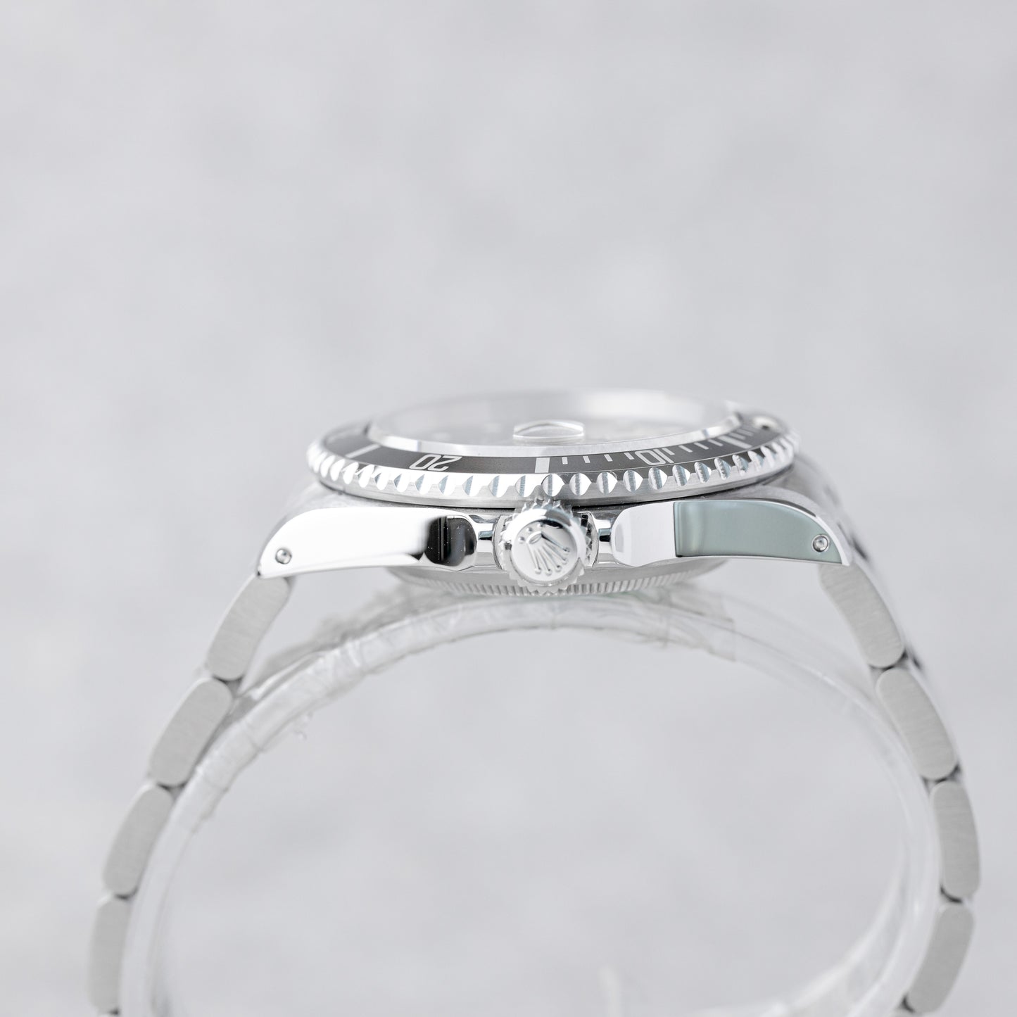 ROLEX SUBMARINER DATE REF: 16610