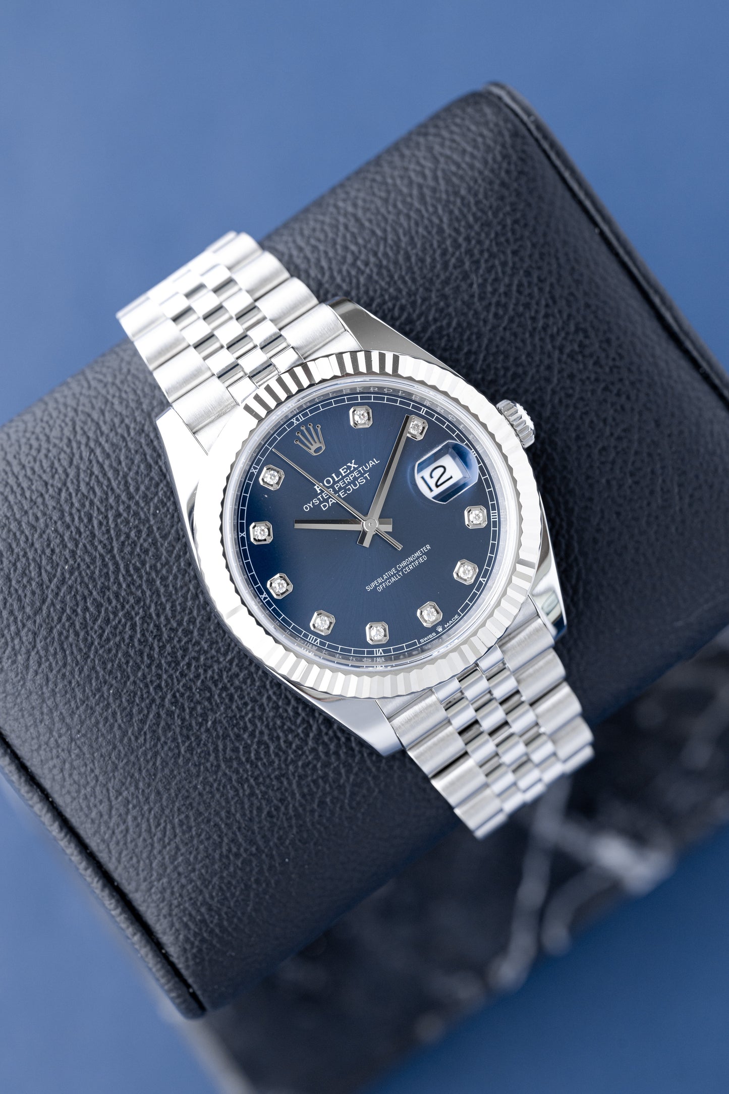 ROLEX DATEJUST 41 DIAL AZUL COM DIAMANTES JUBILEE REF: 126334